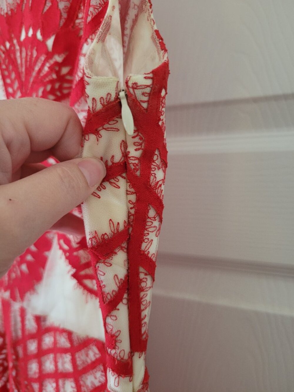 Anthropologie Geisha Designs Sugared Ruby Sheath Red & White Dress, Size 10 - Picture 7 of 16